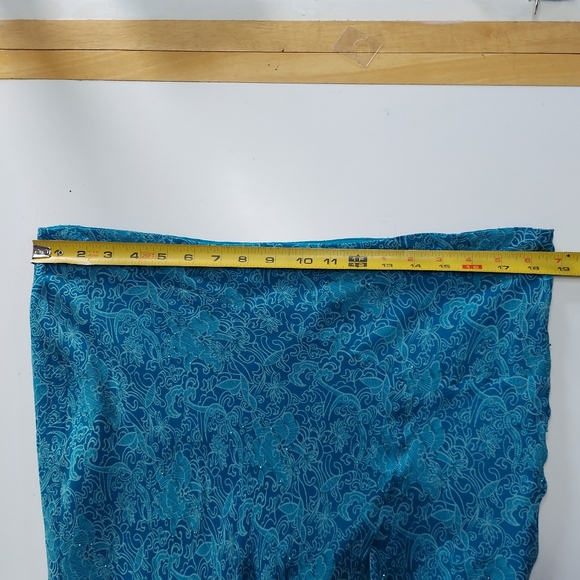 ECI NY Silk Sleeveless Set - Picture 14 of 16